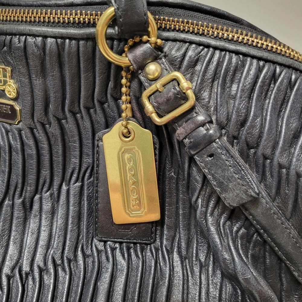 Vintage Coach Madison Gathered Leather Satchel - Picture 2 of 15